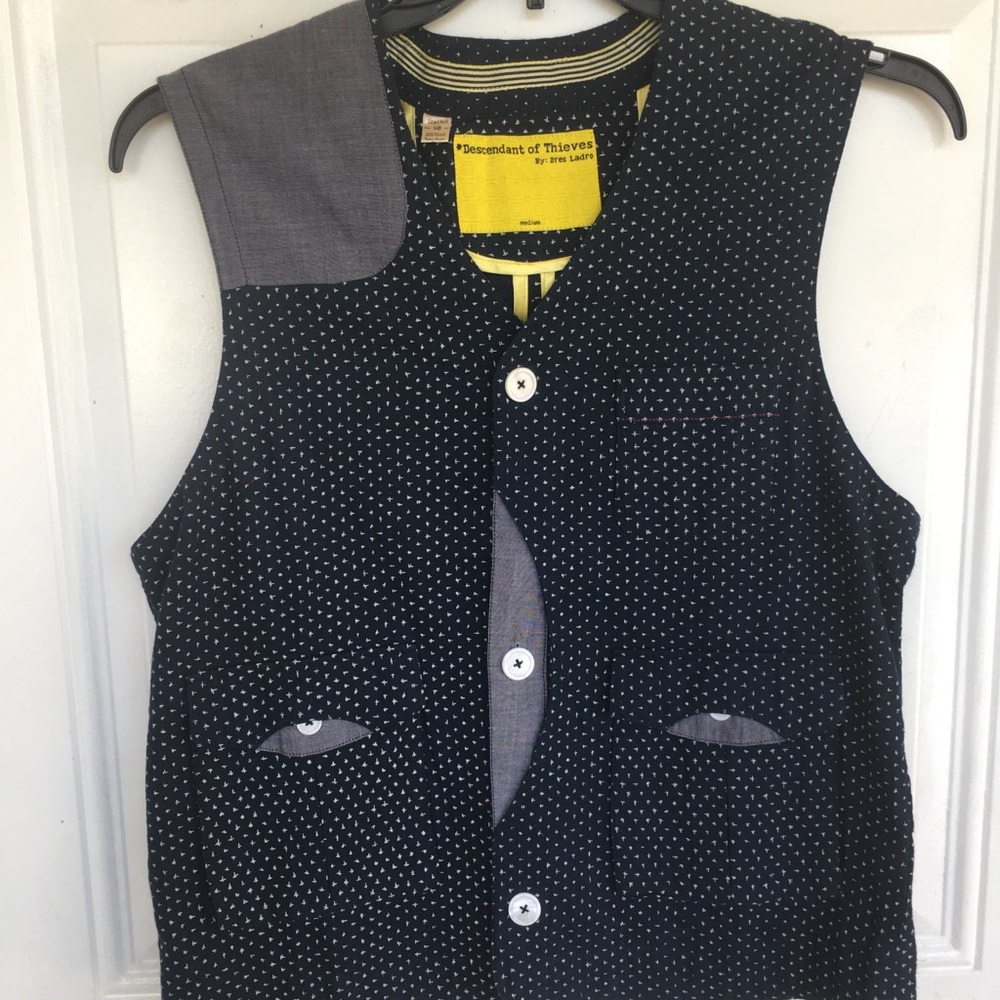 Descendant of Thieves By: Dres Ladro vest